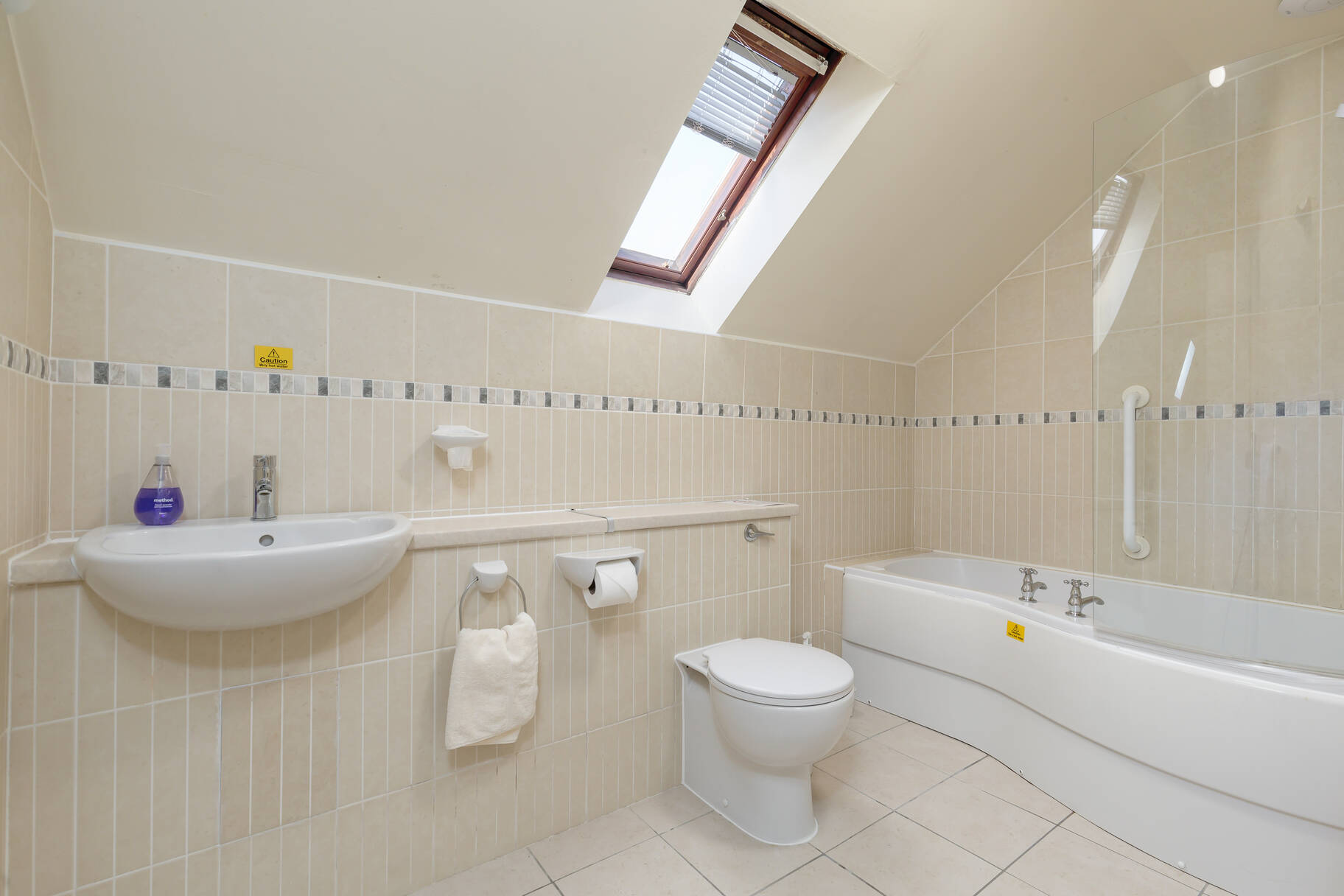 57219_HaybarnCottage-013