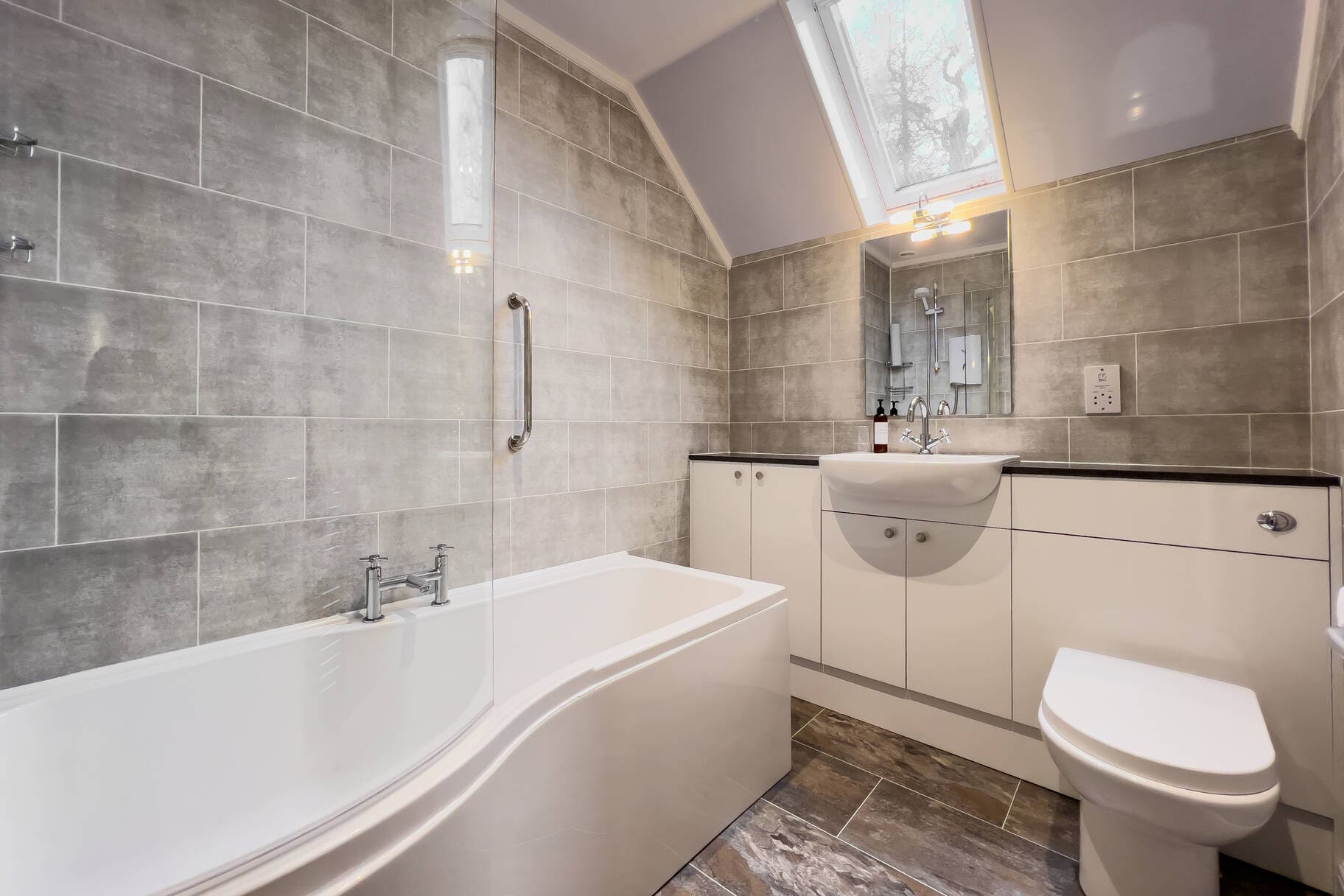 72857_Beechwood_House-002