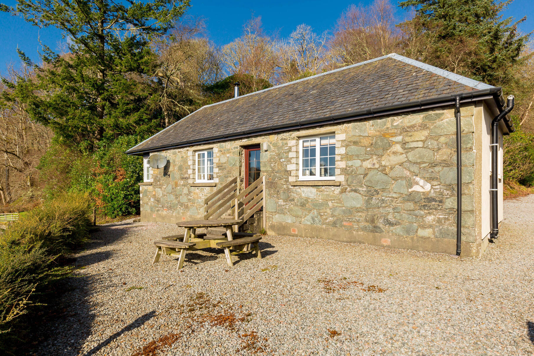 57221_QuarryCottage-002 Quarry Cottage at Melfort Village