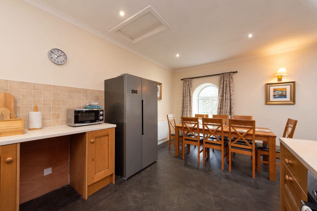 72857_StablesWest-002